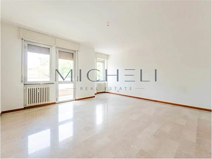 Appartamento trilocale in vendita in Via Marco dOggiono, Lecco