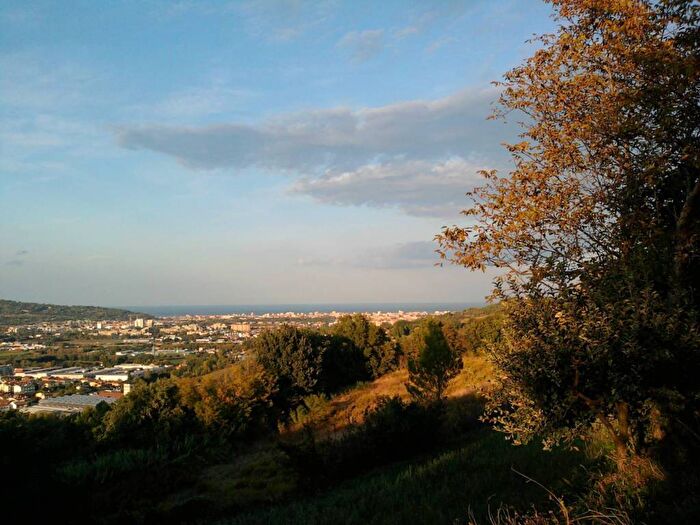 Appartamento quadrilocale in affitto in strada Pozzetti, Villa Fastiggi, Pesaro