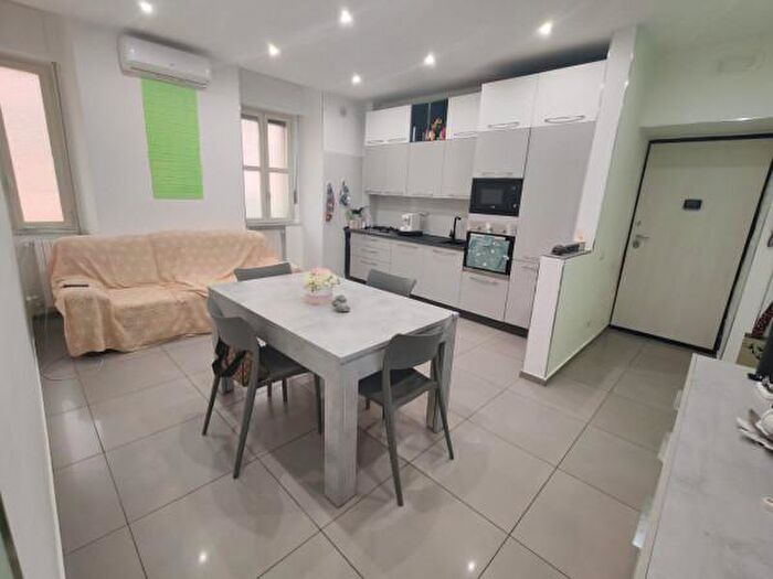 Appartamento trilocale in vendita in Via Salerno, Benevento