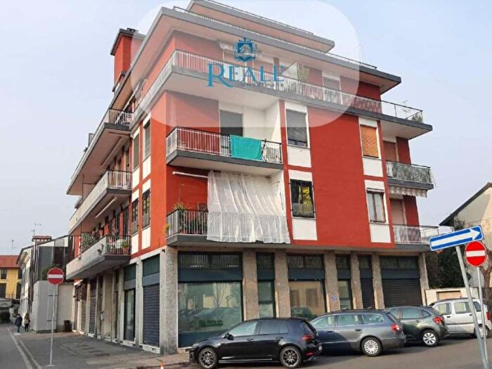 Appartamento trilocale in affitto in via Solferino, Centro, Magenta