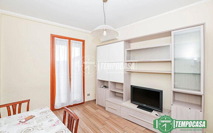 Appartamento trilocale in vendita in Via Matteotti, Carpiano