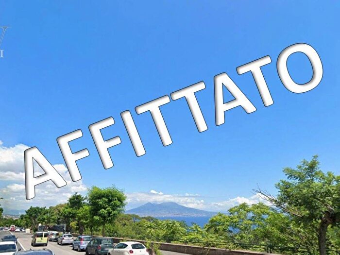 Appartamento bilocale in affitto in Via Francesco Petrarca, Posillipo, Napoli