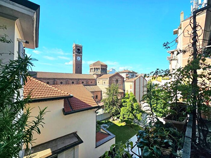 Appartamento bilocale in affitto in Via Francesco Borromini, Corso San Gottardo, Milano