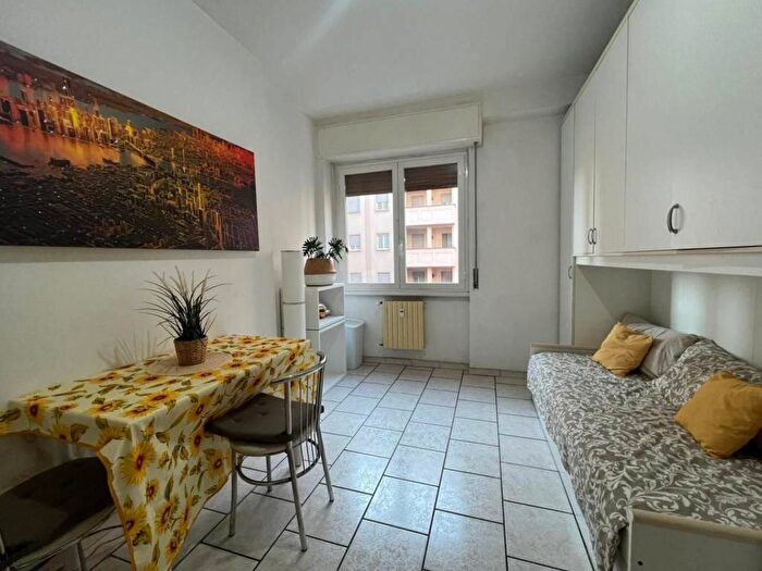 Appartamento monolocale in affitto in Via San Mansueto, Bocconi, Milano