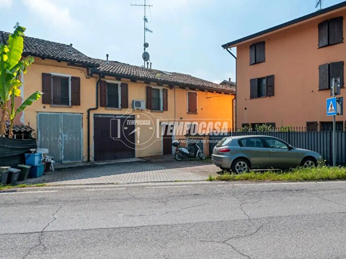 Appartamento trilocale in vendita in Via Ferdinando Miselli, Reggio Emilia