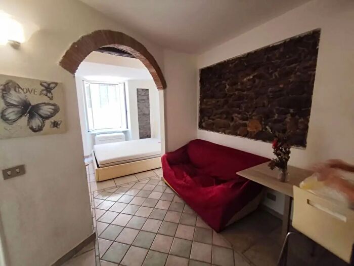 Appartamento bilocale in affitto in Carrara