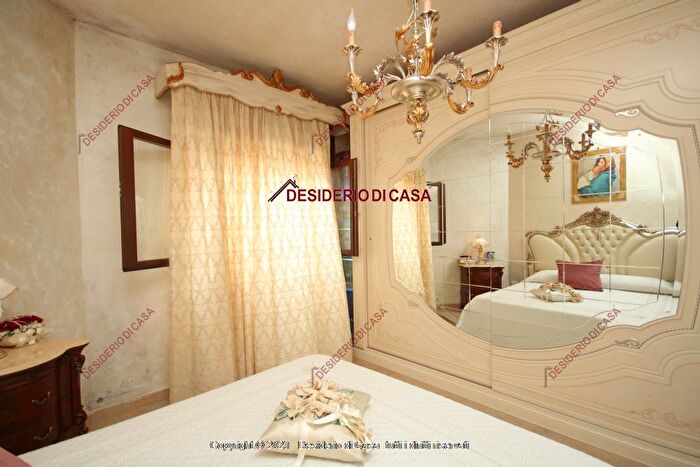 Appartamento trilocale in vendita in Via Federico II Bagheria Pa Italia, Bagheria