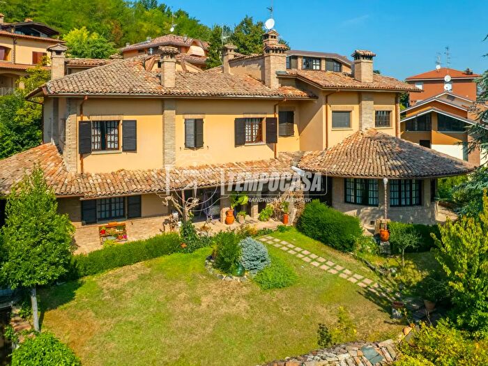 Casa con 5 locali in vendita in Via Statale, Fiorano Modenese