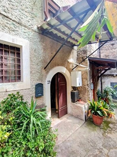 Casa trilocale in vendita in Via Capo del ColleColle San Magno, Colle San Magno