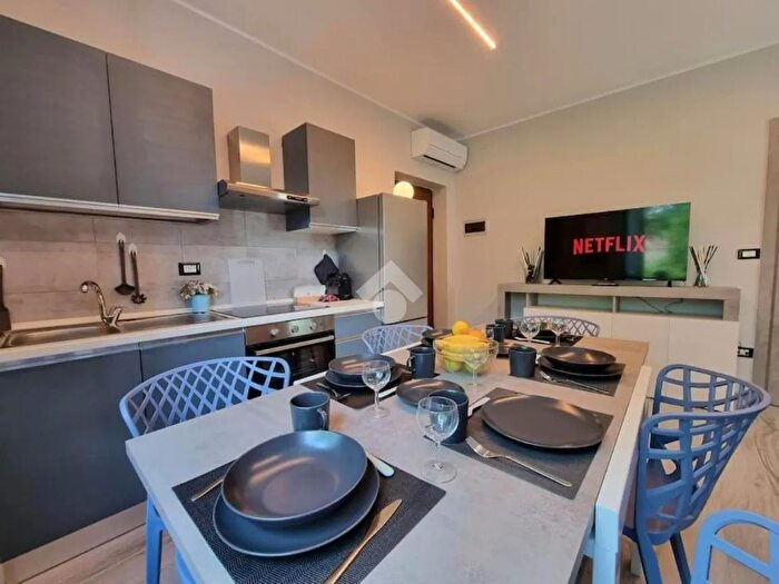 Appartamento bilocale in vendita in Via dei Grolli, Verona