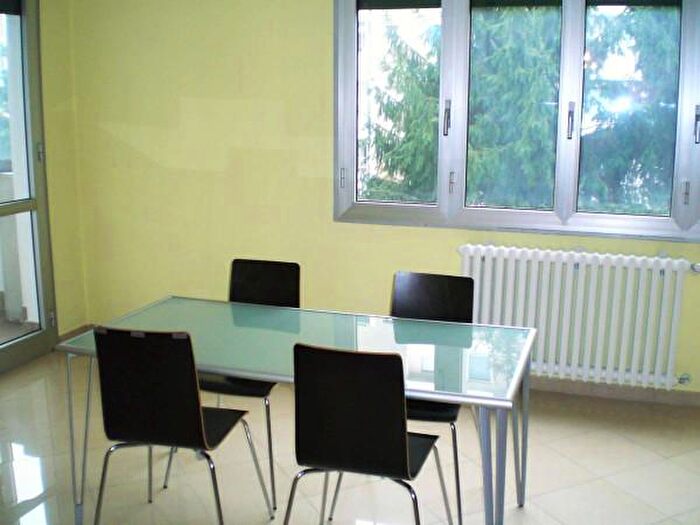 Appartamento con 5 locali in vendita in Via Plava, Torino