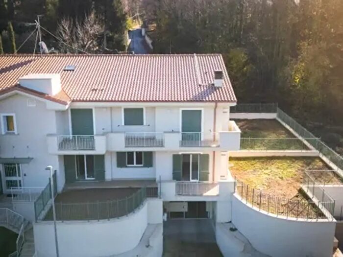 Appartamento trilocale in vendita in Via Colle Palombara, Zagarolo