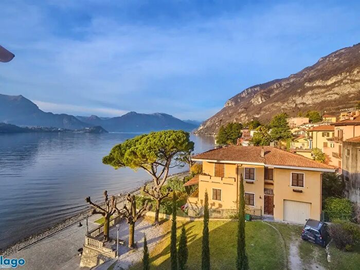 Appartamento bilocale in vendita in Piazza IV Novembre, Lierna