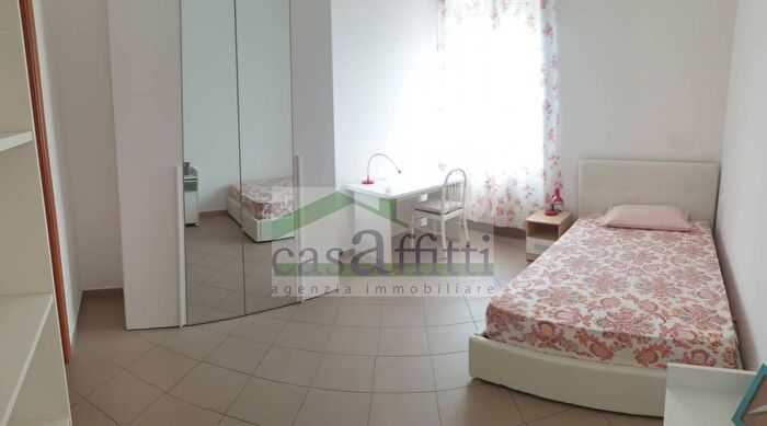 Appartamento con 5 locali in affitto in Viale B Croce, Chieti