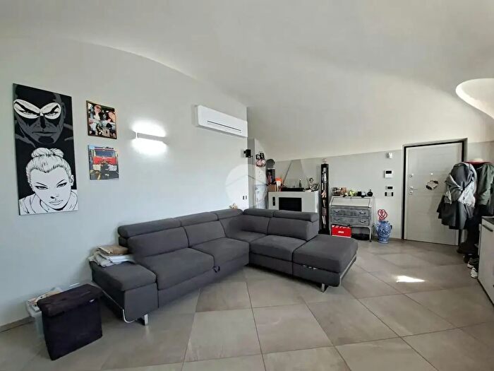 Appartamento trilocale in vendita in Via G Piumati, Bra