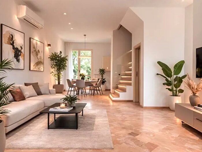 Casa con 5 locali in vendita in Viale Giacomo Leopardi, Cervia