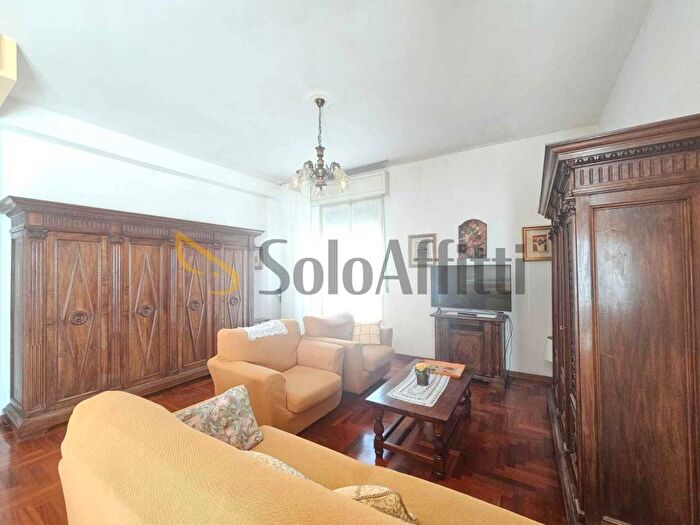 Appartamento trilocale in affitto in Borgo Venezia, Verona