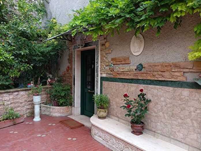 Appartamento con 6 locali in vendita in Ceccano