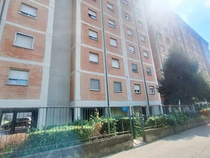 Appartamento trilocale in vendita in Via Antonio E Vittorio Scialoja, Torino