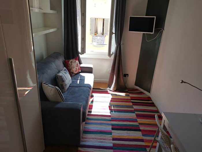 Appartamento monolocale in affitto in Via Lecco, Buenos Aires, Milano