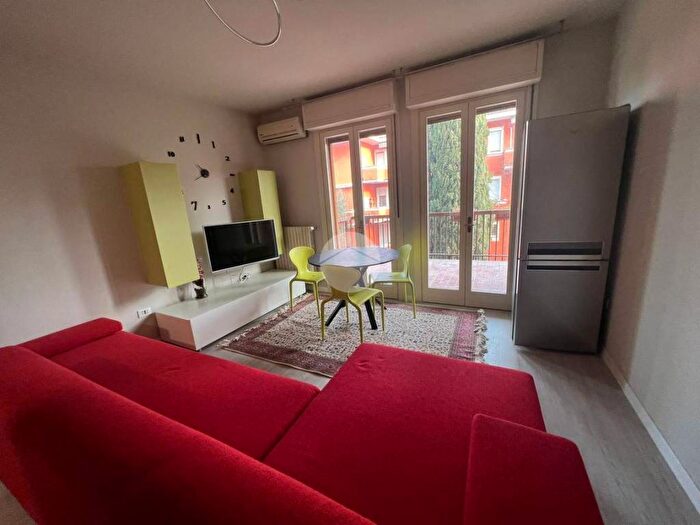 Appartamento trilocale in affitto in Desenzanino, Desenzano del Garda