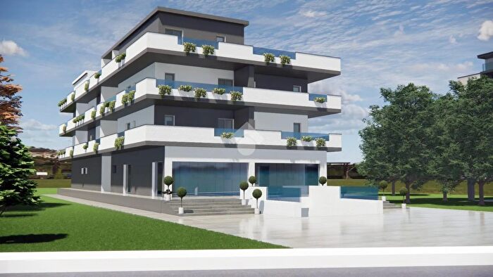 Appartamento trilocale in vendita in Via Marco Aurelio, Guidonia Montecelio