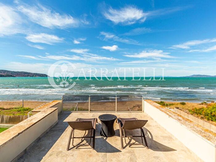 Casa con 6 locali in affitto in Via Pitosforo, Giannella, Orbetello