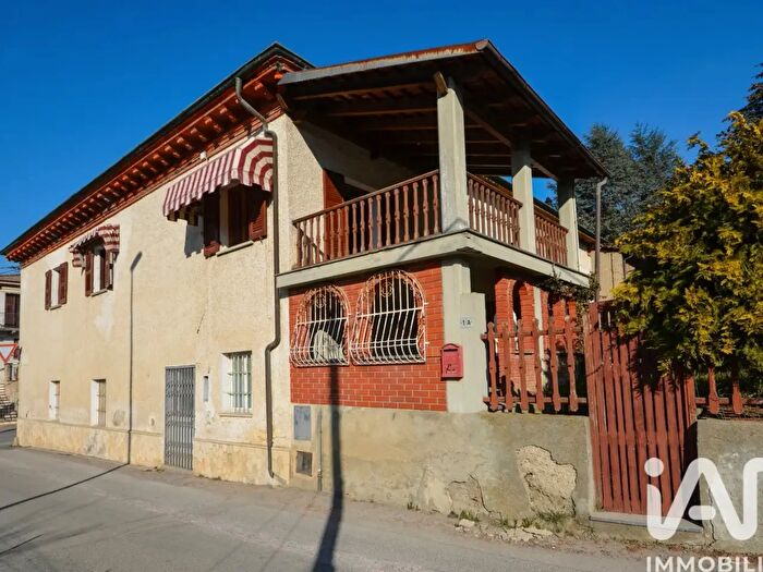 Casa con 10 locali in vendita in Via Riccardo Moizo, Saliceto
