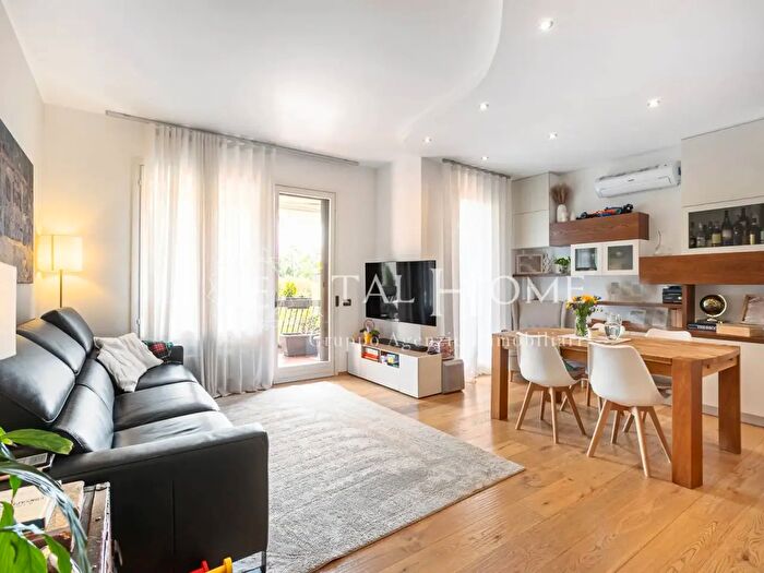 Appartamento trilocale in vendita in Viale Zavaritt, Gorle