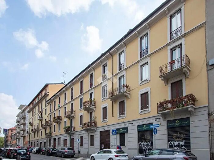 Appartamento trilocale in vendita in Via Giorgio Enrico Falck, Sesto San Giovanni