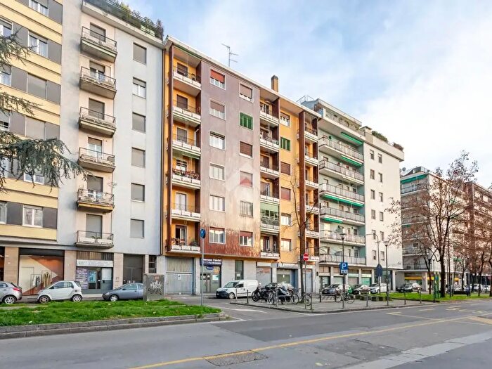 Appartamento trilocale in vendita in Sesto San Giovanni