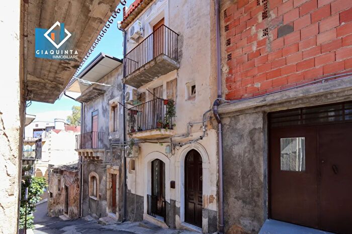 Casa quadrilocale in vendita in Via Concordia N Piano T, Palagonia