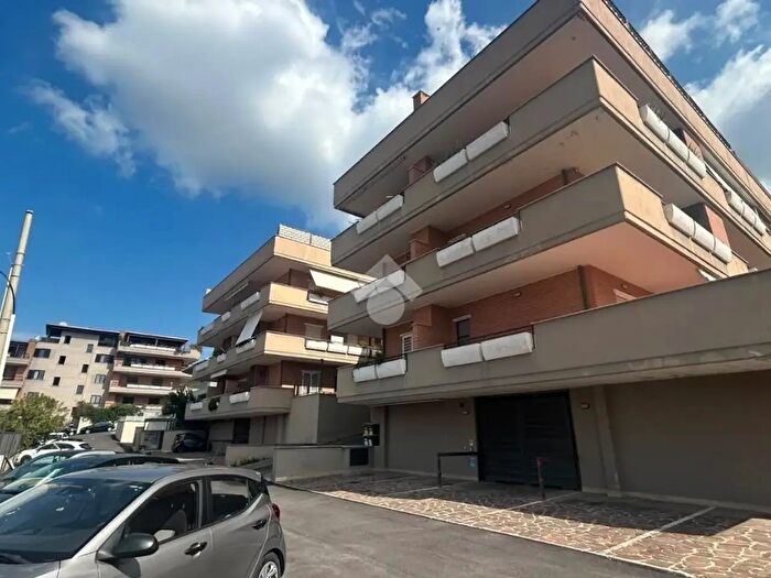 Appartamento bilocale in vendita in Via Aldo Moro, Marino