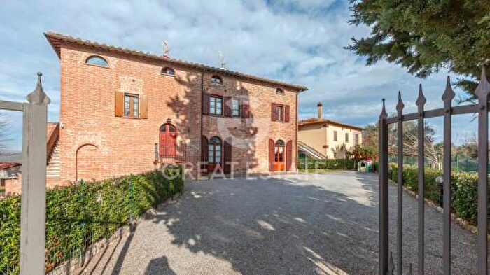 Casa con 6 locali in vendita in Località Macciano, Chiusi