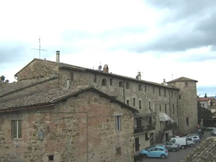 Casa in vendita in Via del Castello, Assisi