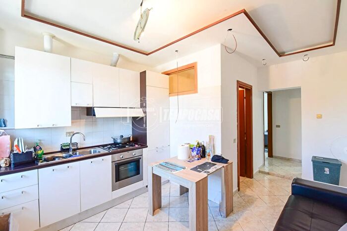 Appartamento trilocale in vendita in Via Ginevrina Fossano, Cantu