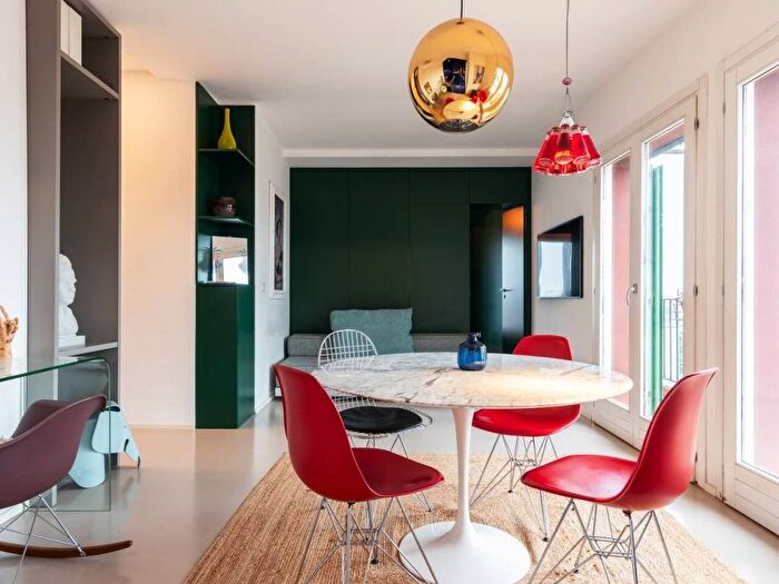 Appartamento bilocale in affitto in Viale Ergisto Bezzi, Frua, Milano