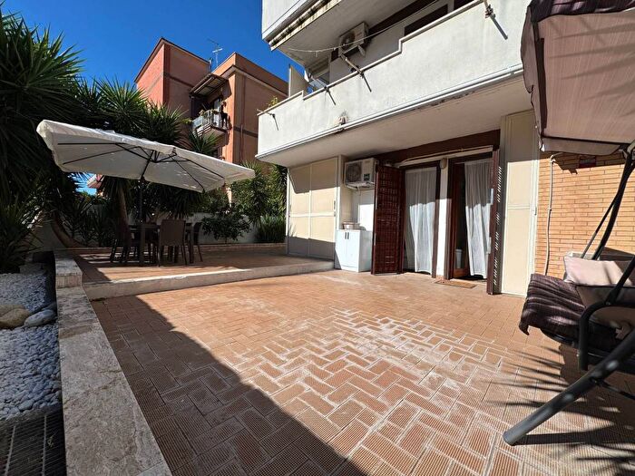 Appartamento bilocale in vendita in Via Nomentana, San Basilio, Roma