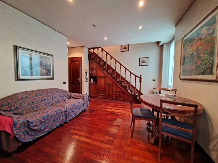 Appartamento trilocale in vendita in Viareggio