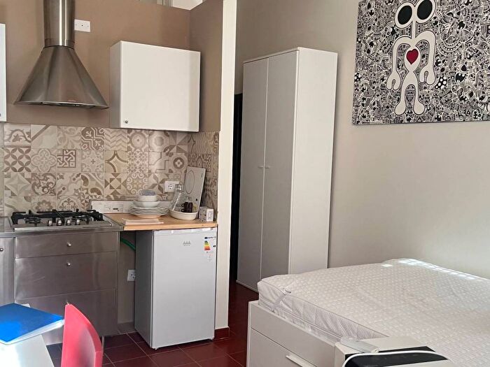 Appartamento monolocale in affitto in Borgo Delle Colonne, Centro Storico, Parma