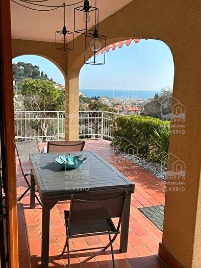 Appartamento bilocale in affitto in via loreto alta, Parco San Rocco Tetti Rossi Loreto, Alassio