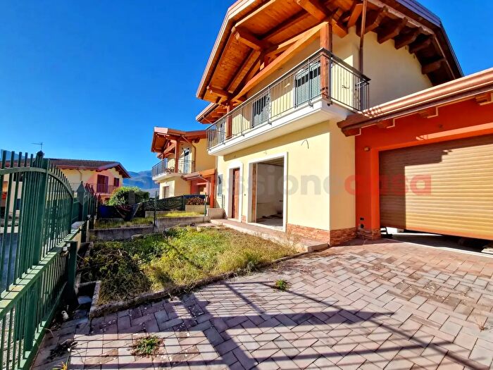 Case in Vendita e in Affitto - 2