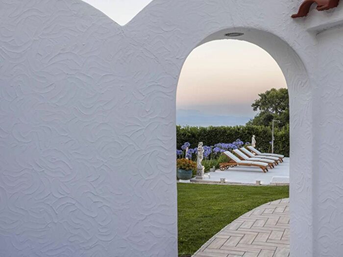 Casa con 6 locali in affitto in Via Della Valle, Centro, San Felice Circeo