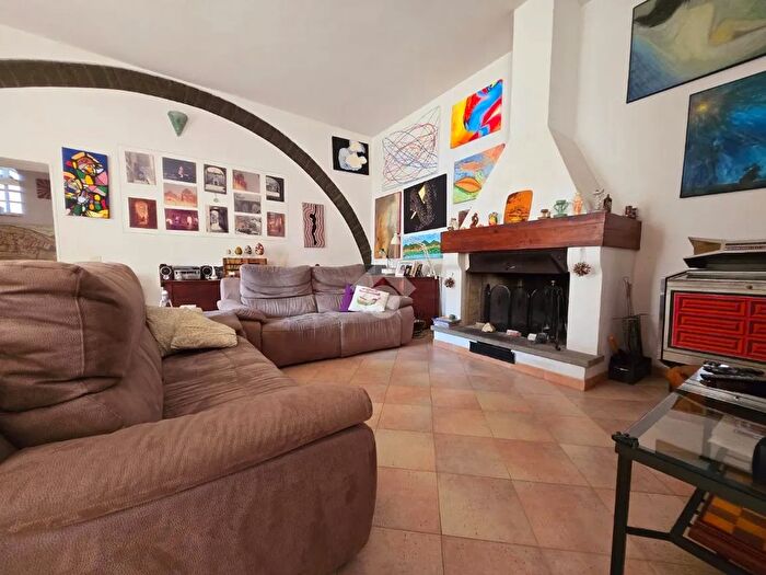 Appartamento con 5 locali in vendita in Via Diaz, SantAgata De Goti