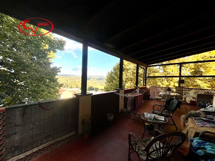 Appartamento quadrilocale in vendita in Viale Roma, Laterina Pergine Valdarno