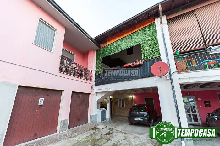 Appartamento trilocale in vendita in Agnadello