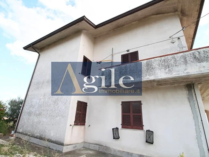 Appartamento quadrilocale in vendita in Strada Provinciale, Bellante