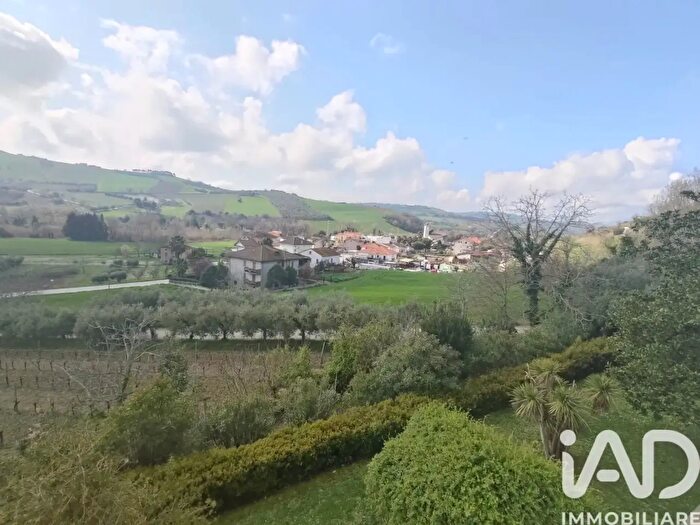 Appartamento quadrilocale in vendita in Viale Monte Bove, Ripatransone