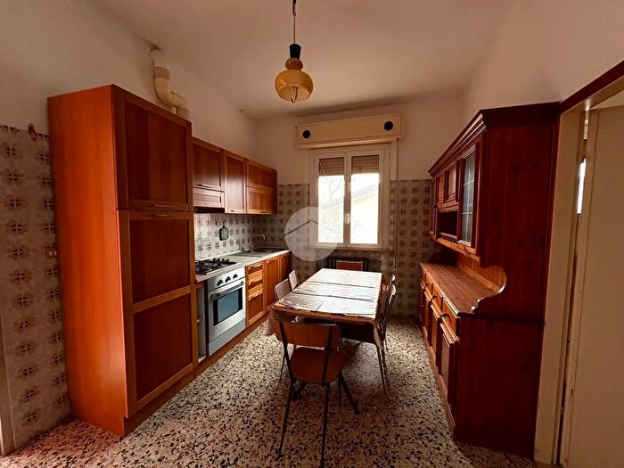 Appartamento trilocale in vendita in Viale Edmondo De Amicis, Rimini