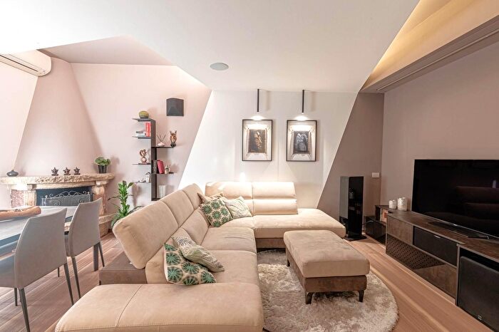 Appartamento trilocale in vendita in Via Verga, Cinisello Balsamo